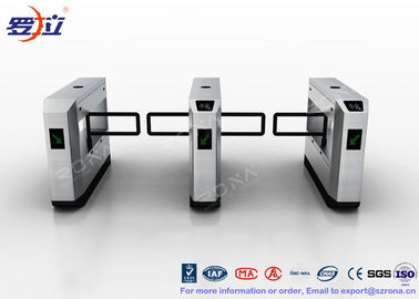 satın al UHF RFID Okuyucu ile Geri Çekilebilir Yüksek Hız Camlı Salıncak Bariyer Kapısı online manufacture
